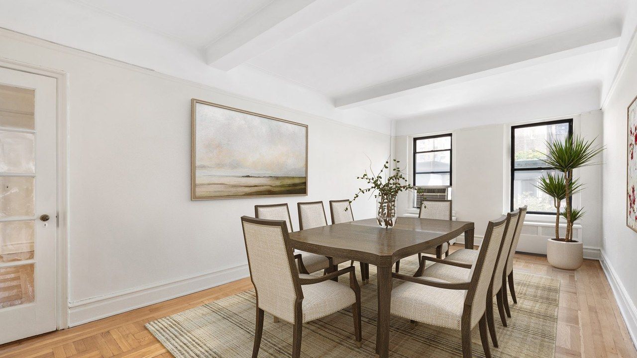 The same room staged by Bella Virtual